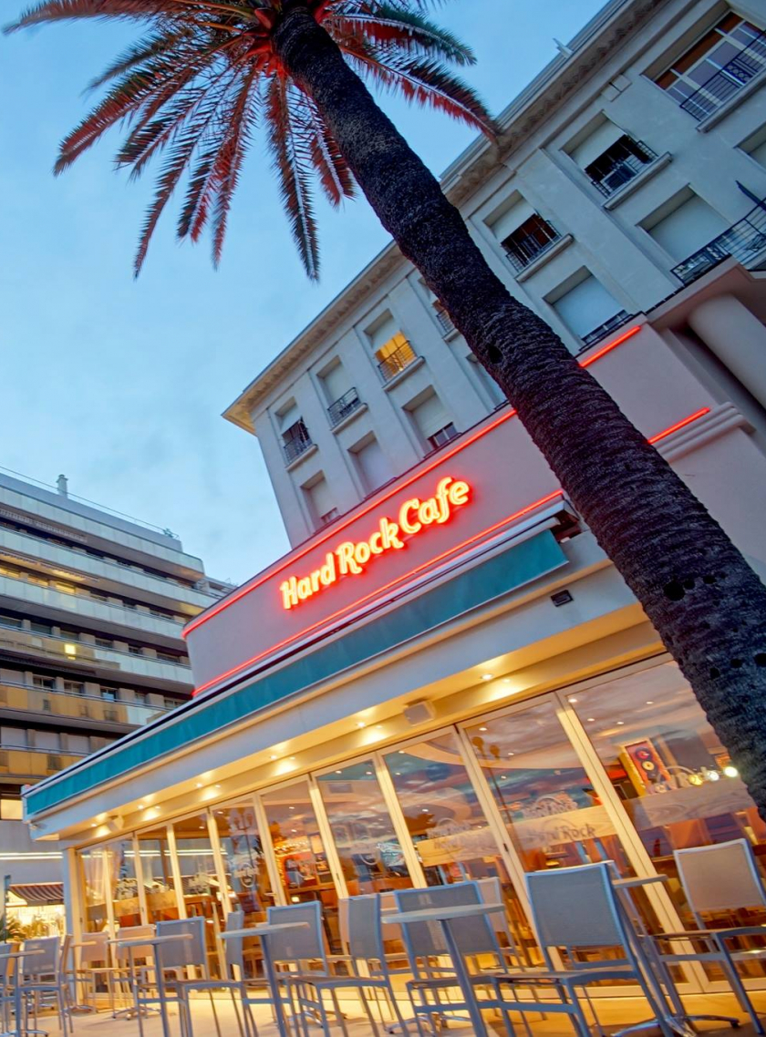 Hard Rock Cafe Nice restaurant et café américain sur le thème de la musique poprock, pour Hard Rock Cafe Nice restaurant et café américain sur le thème de la musique poprock, pour
