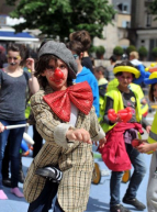 Les enfants et le cirque de rue @centrefrance