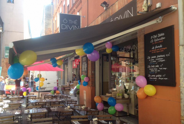 Ô Thé divin - Devanture