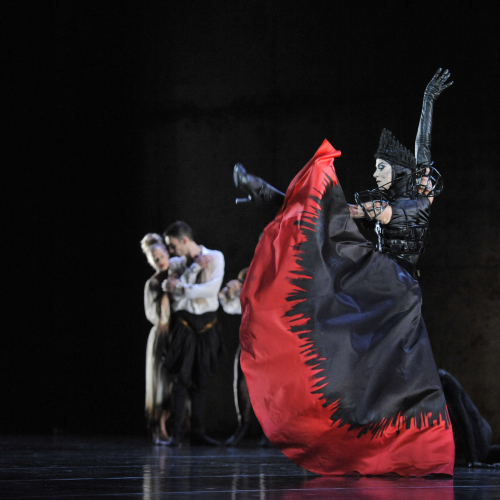 Exposition "Angelin Preljocaj, costumes de danse"