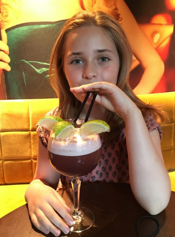 Un cocktail sans alcool à Singing Studio