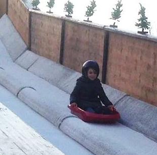 Piste de luge au Décathlon Campus