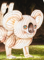 L'Odyssée Lumineuse à Paris : panda blanc