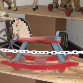 Musée du Jouet Cheval