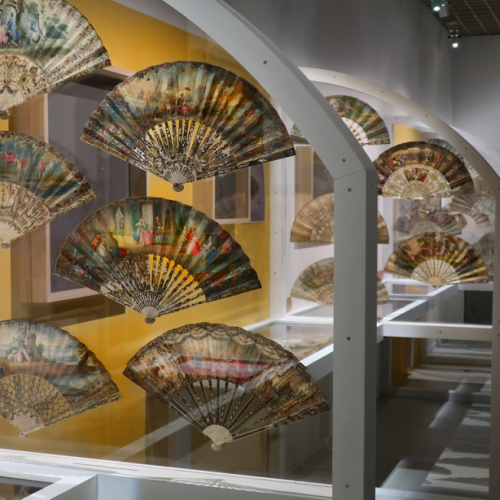 expo "L'air du temps, une histoire d'éventails" musée d'Aquitaine