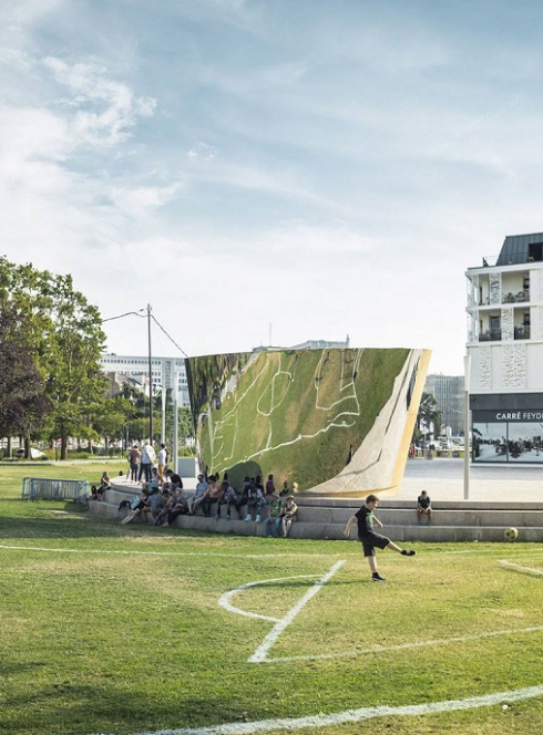 Le terrain de Feydball par Franck Tomps