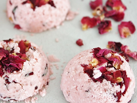 Des bombes de bain effervescentes