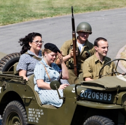 Véhicules en uniforme
