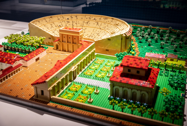 Les aventures de Brickius Maximus - Théâtre