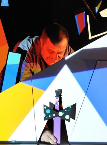 Voyage en Polygonie - Cie Théâtre pour 2 mains