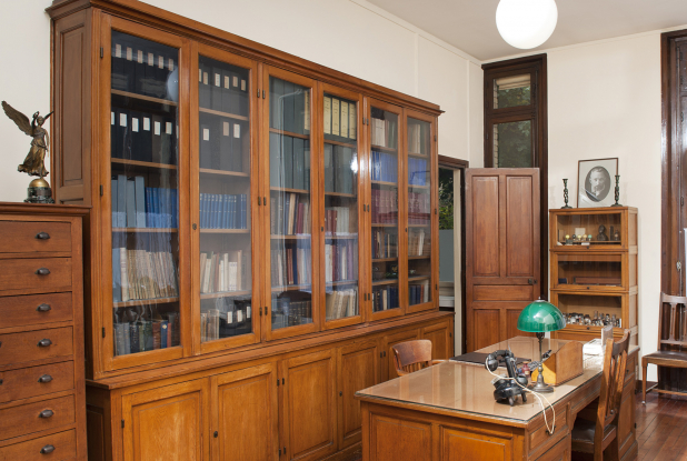 Bureau Marie Curie Musée Curie 2014
