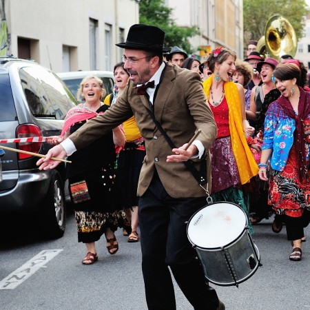 Les Pavés : festival de musiques de rue à Guillotière