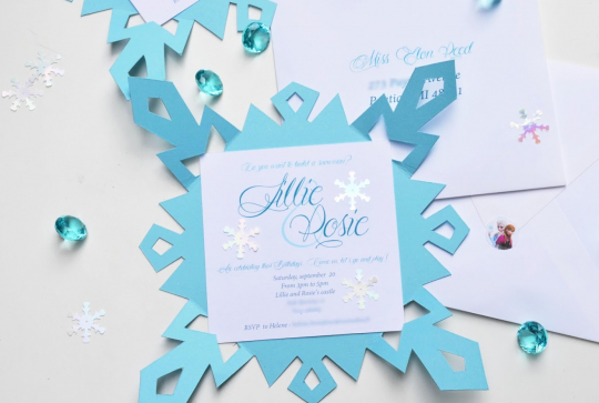 Anniversaire Reine des Neiges : carton d'invitation