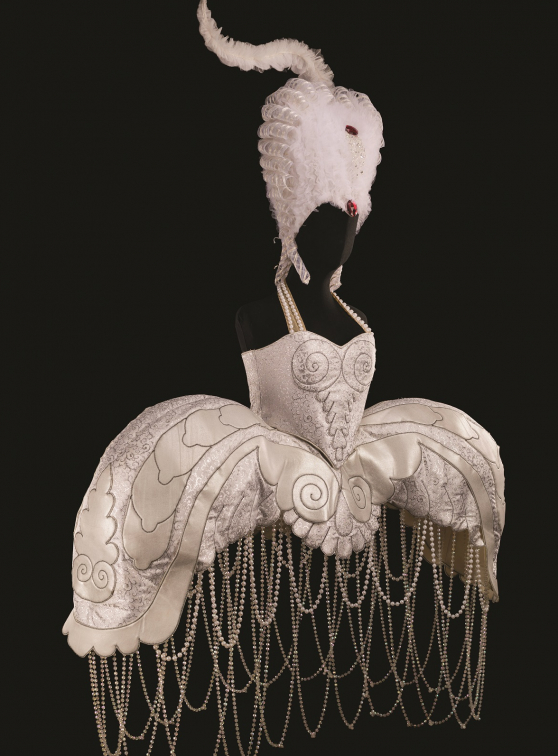 Expo Comédies musicales, les costumes font leur show ! - Costume