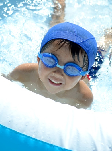 Baignade à Paris : le top des piscines pour les familles