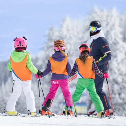 Vacances sans écrans : des colonies et séjours enfants et ados déconnectés partout en France