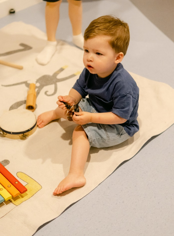 Les Petites Familles - eveil musical