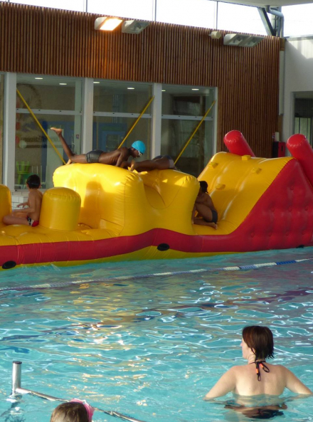 Piscine Aquamaris : structure gonflable