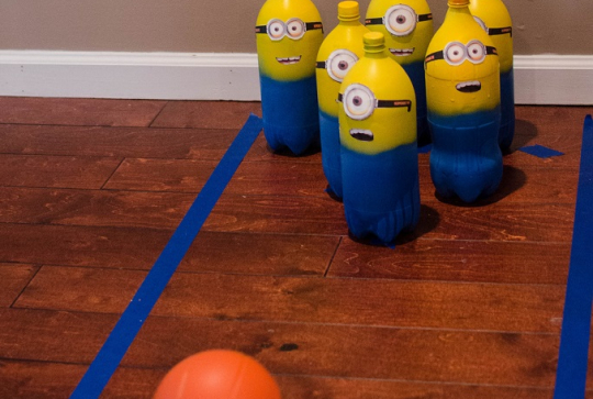 Un anniversaire méchamment "Minions" pour vos enfants - Chamboule-tout
