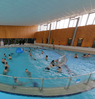 Piscine-du-Petit-Port-:-baignade-en-famille-à-Nantes-...
