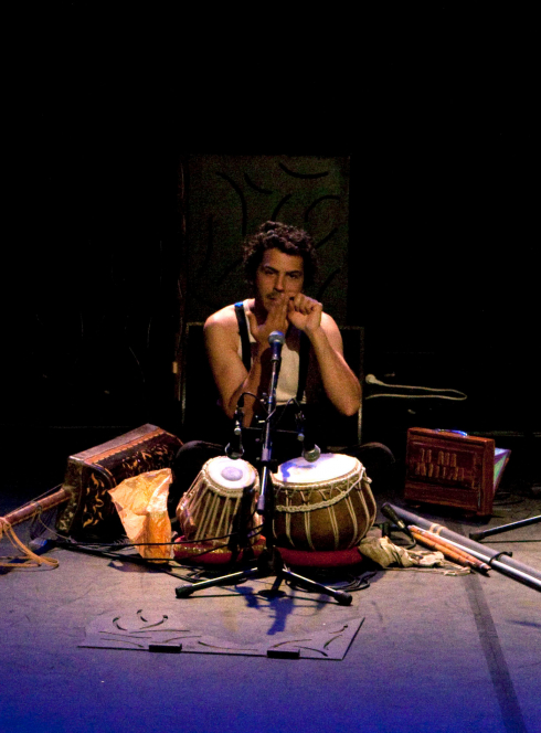 Derniers Géants Théâtre Détours