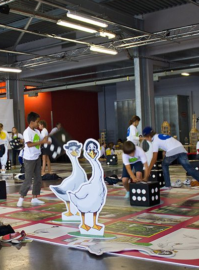 Agora, biennale de Bordeaux "S'amuser au H14"