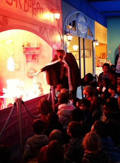 Père Noël au pays des friandises