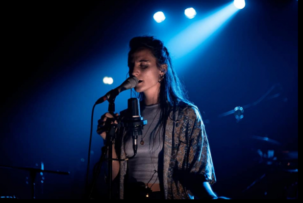 Mauve Amalvy - Carrefour de la chanson française