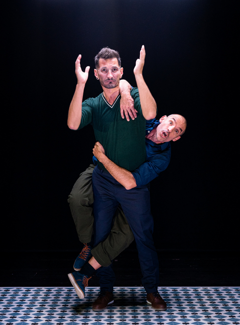 On ne parle pas avec des moufles  2024