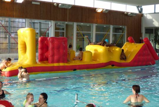 Piscine Aquamaris : structure gonflable