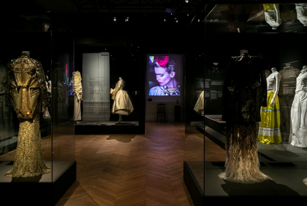 Frida Kahlo, au-delà des apparences - projections et expositions