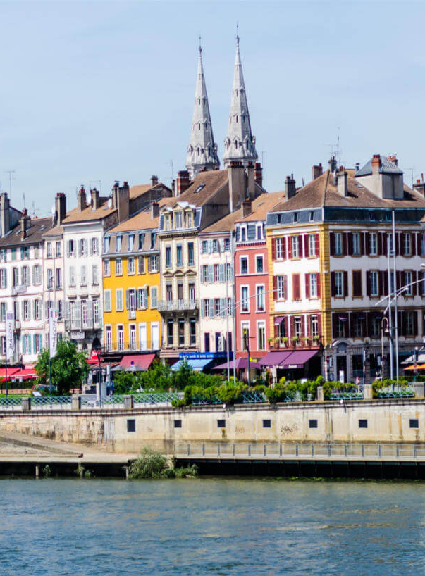 Ville de Mâcon préfecture de la SaôneetLoire et commune idéale à