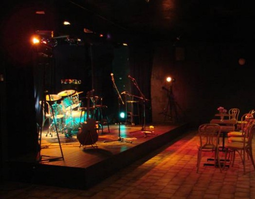 Terrain neutre Théâtre