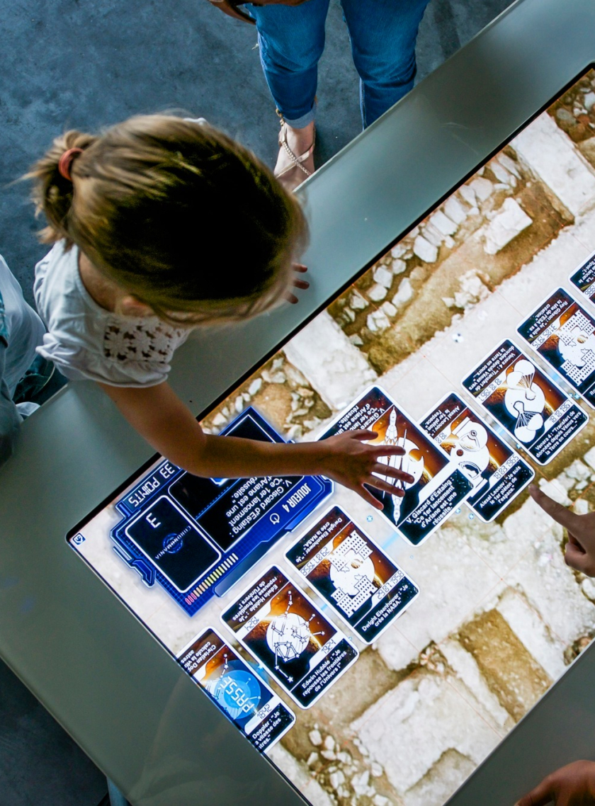 Cap Sciences, centre d'animation et d'exposition pour les familles à