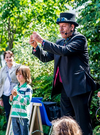 Le Printemps des rues 2016 - Compagnie Santini