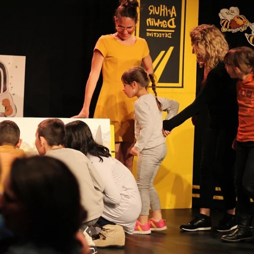 Du rififi dans la ruche - Théâtre des Grands Enfants