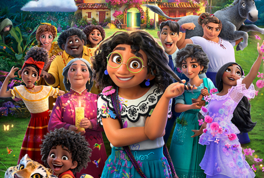 Encanto, la fantastique famille Madrigal : affiche