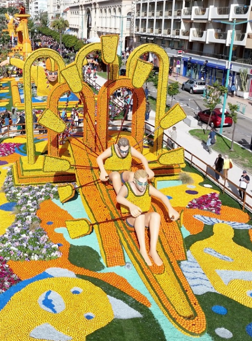 Fête du Citron de Menton: Des chars en l'honneur des Jeux Olympiques