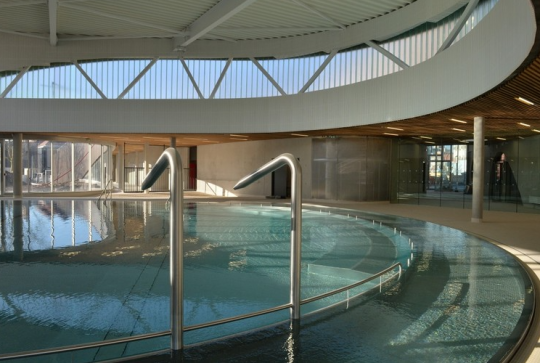 Piscine Plein Sud : Bassin intérieur