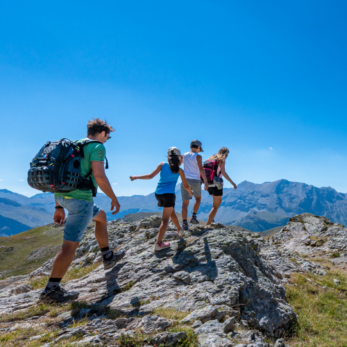 Randonnée du Monde des 6 lacs à Orcières - France Montagnes