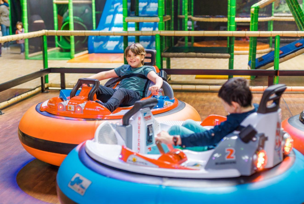 Parc C L'Aventure Toulouse : voitures