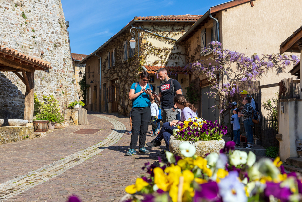 Les Gnolus - la découverte de nouveaux lieux