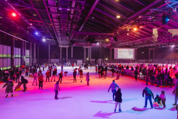 Le Blizz - patinoire à Rennes - double piste