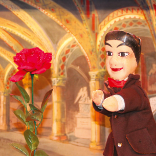 Guignol et la légende de la rose