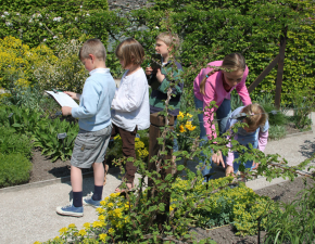Chasse aux oeufs de Pâques au Jardin des Cinq Sens
