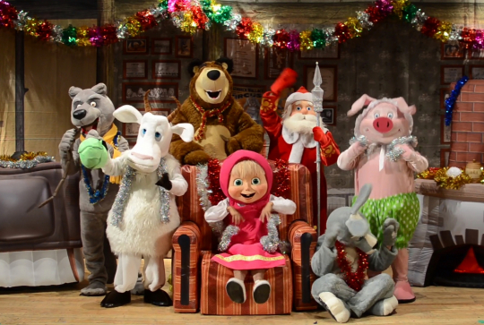 Masha Et Michka Du Dessin Anime Au Spectacle Citizenkid Mais son plan fonctionne d'une manière complètement différente. masha et michka du dessin anime au