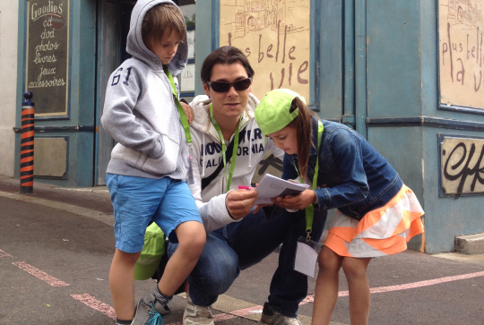 Chasse aux oeufs de Pâques à Marseille - Plus belle la vie