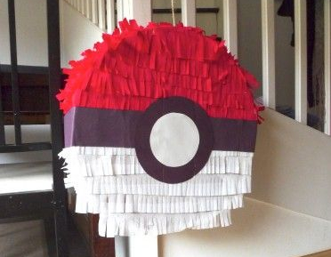 Piñata Pokéball