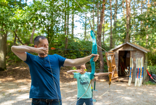 Profitez du printemps en famille avec Center Parcs - Tir à l'arc