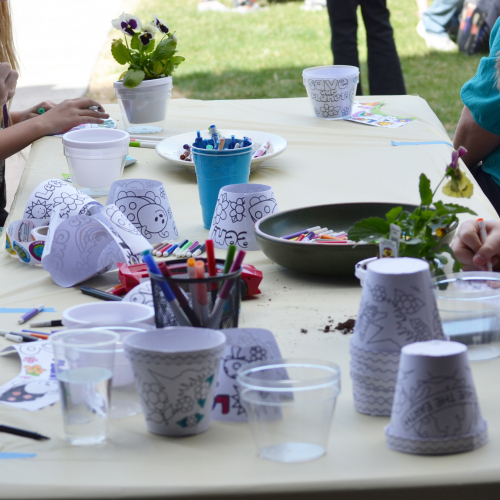 DIY pots de fleur en famille